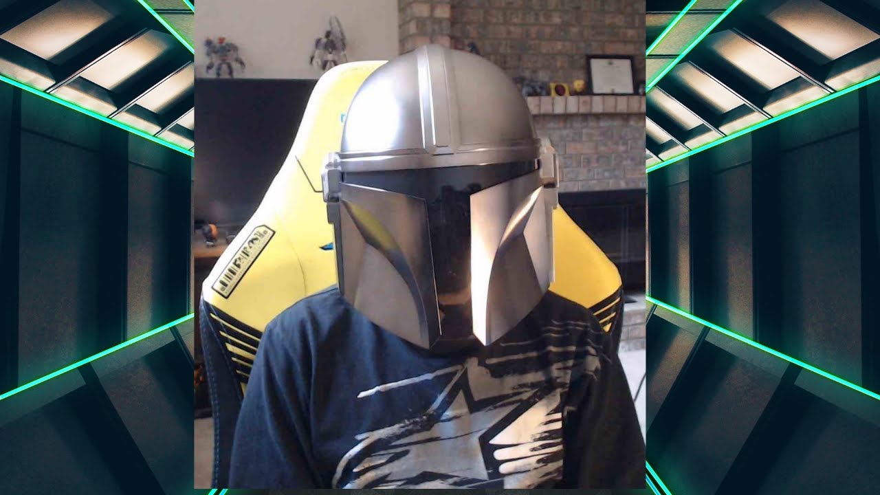 How To Adjust The Mandalorian Helmet - Star Wars The Black Series