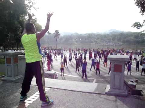 Senamrobik 11032012 Taman Tasik Cempaka Bandar Baru Bangi Bhg 4