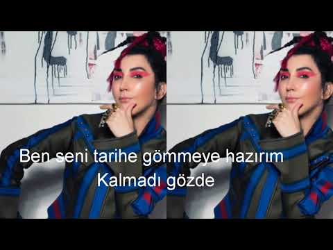 Hande Yener -