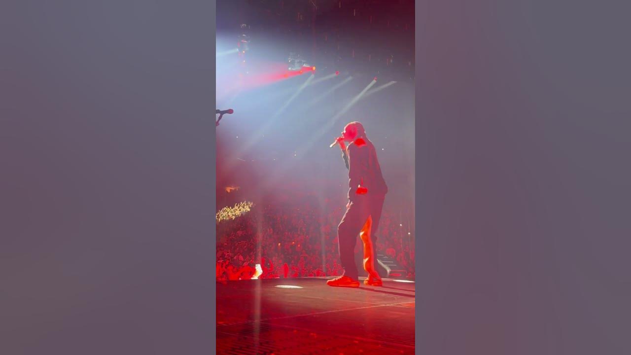 Snoop Dogg performing live in Nashville, TN at Jelly Roll’s show | Aisle 6 Podcast