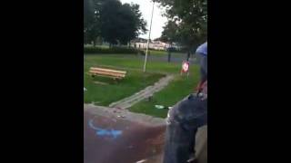 Kneusje Gaat Springen