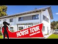 Housetour: Günstig geplantes Doppelhaus bauen für junge Familien von Schwörer Haus | Hausbau Helden