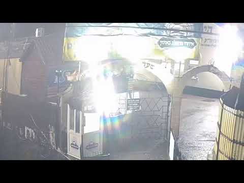 שידור חי מאומן מצלמות 24 שעות מהכניסה הראשית לציון הקדוש באומן 