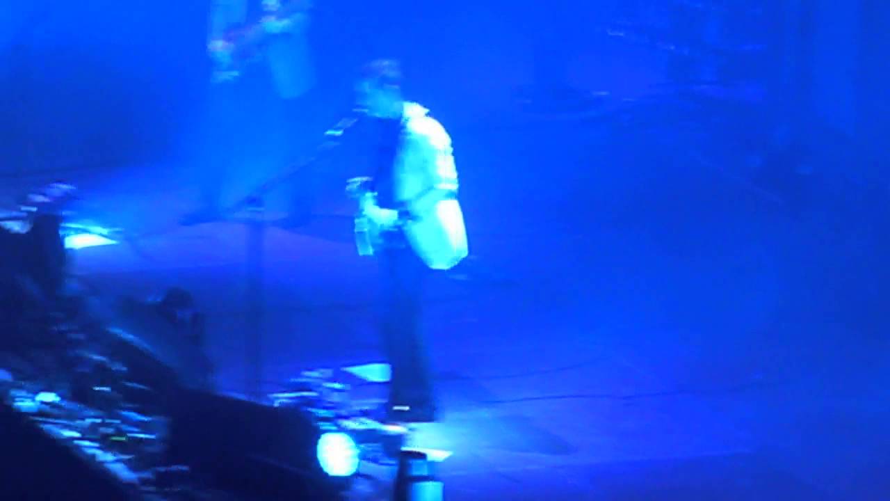 Arctic Monkeys - Madrid (15/11/2013) - R U Mine?