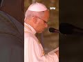 La prière du pape Léon XIV dans la Grotte des Apparitions à Lourdes