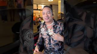 Frank Reyes is a real eye-catcher 💎💸 and shows off his Limousine🔥😱 #frankreyes #bachata