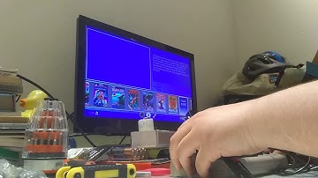 Trying GEOS, TETRIS, PETDRAW, and SIDKEYS on C64 Mini! (Thank you The 8-Bit Guy)