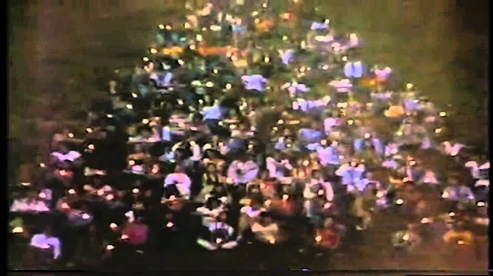 Coca Cola Christmas Commercial 1977 (I'd Like To Teach The World To Sing)