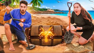 COMPRAMOS DETECTOR DE METAL E USAMOS NA PRAIA *Báu com Tesouro*