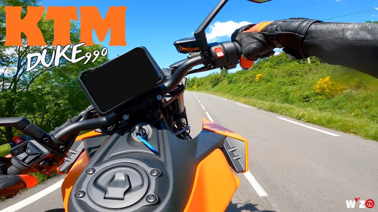 Essai KTM 990 Duke : La mini 1390 des ENFERS 🔥🚀🤯