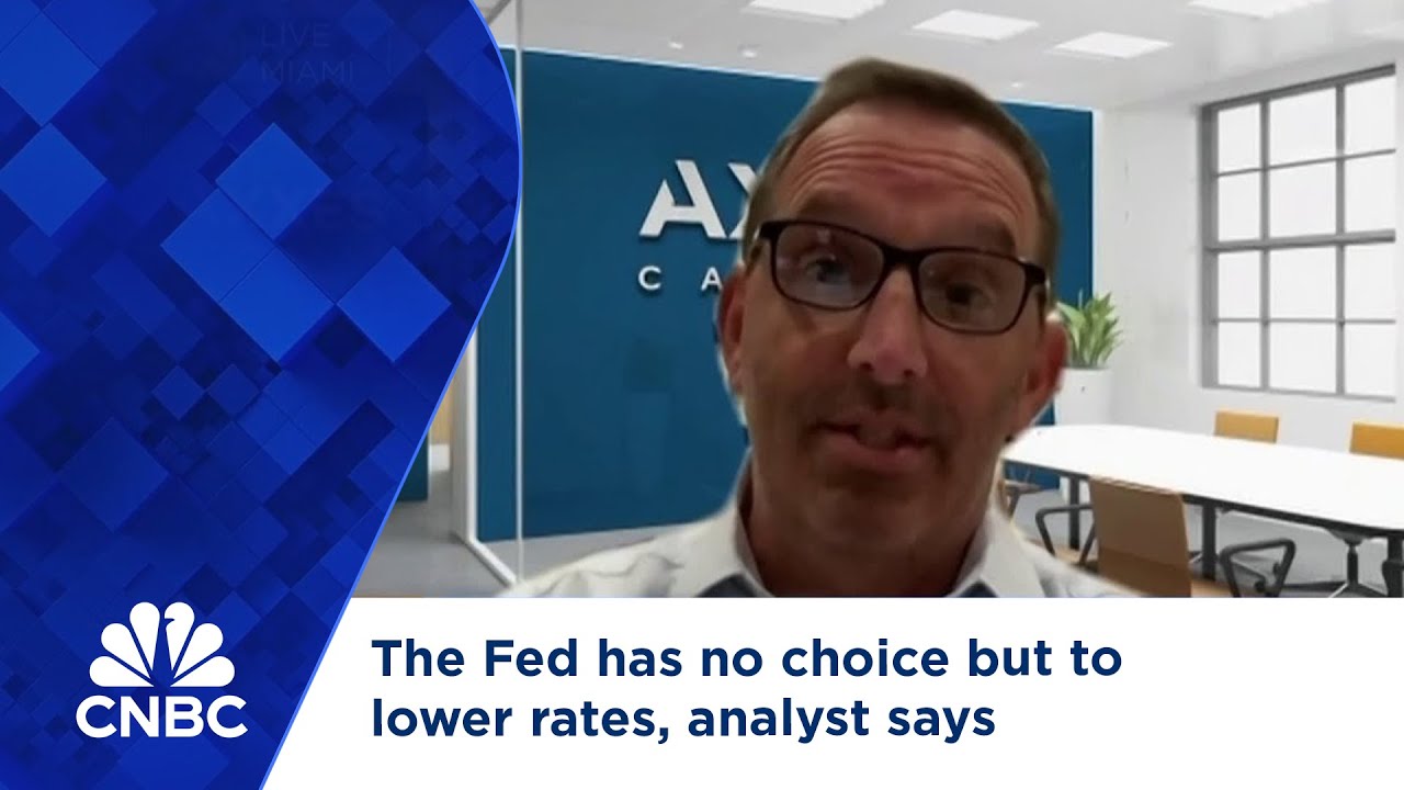 The Fed has no choice but to lower rates, analyst says - YouTube