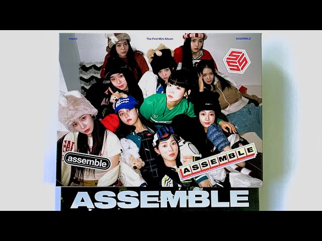 TRIPLE S ASSEMBLE ALBUM UNBOXING!!!! (Both versions!!!!!) - YouTube