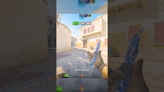 MID SMOKE IN DUST 2! 😱 #cs2  #counterstrike #gaming