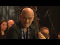 Capture de la vidéo Jazzbaltica 2018: Lars Danielsson, Paolo Fresu, Björn Bohlin &Amp; Orchestra