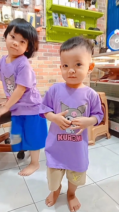 Little brother wearing big brother's clothes 😱😱😱😱 so comfortable #shortvideo #shorts #fyp