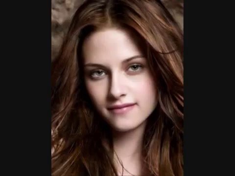 Video: Kristen Stewart esitteli elokuvan Chanelista