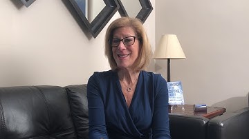 52 Tips from Jayne Latz for a Standout Presentation: Let Your Personality Shine Through!