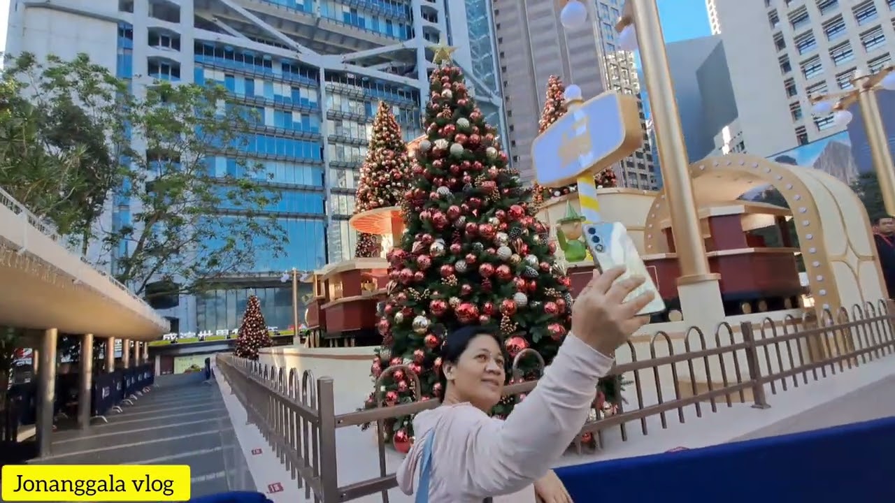 BEAUTIFUL CHRISTMAS DECORATIONS, Winterfest 2025 Blackman Central Hongkong 