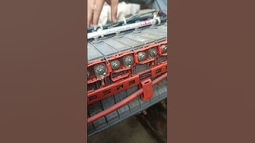 P0B3D Hybrid battery voltage sensor A circuit low.2012 model aqua...