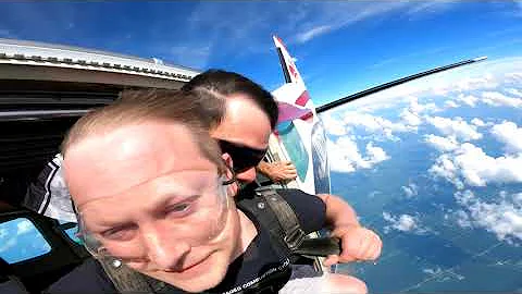 Jody Potts - Tandem Skydive at Skydive Indianapolis