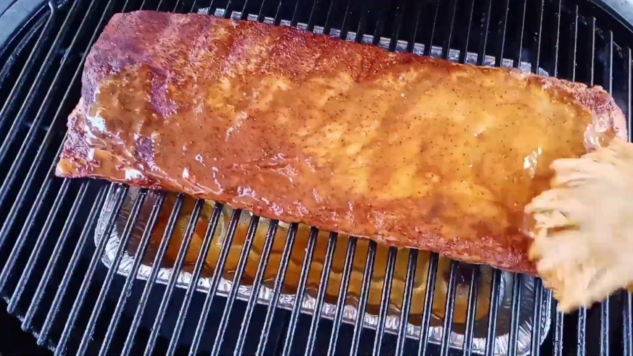 St. Louis style ribs smoked on the Primo Ceramic Smoker 2-2-1 method - YouTube