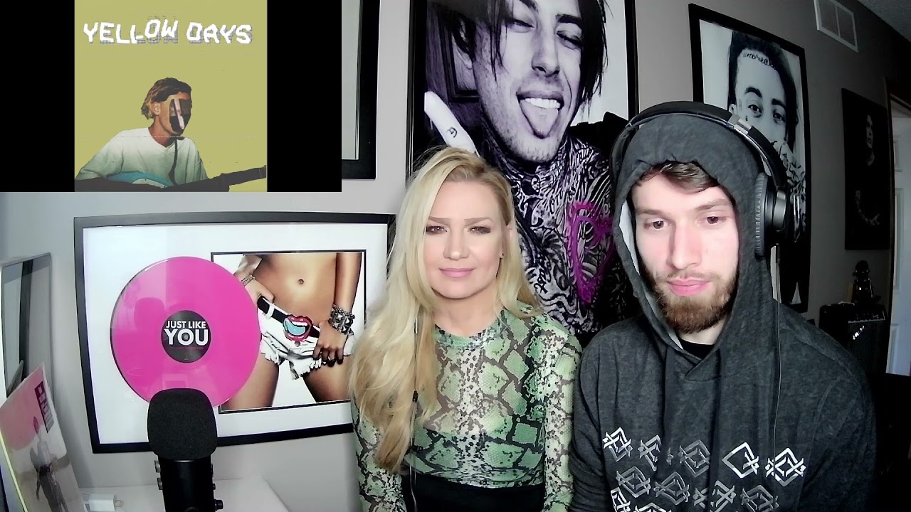 A Musician and a Jerk React to: Yellow Days - A Little While