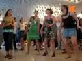 Jomo-koncerto, IJK 2008: "Champs-Élysées" en la franca, ne en Esperanto