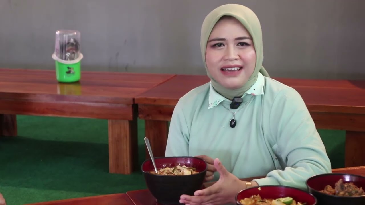 D'LUCKY CAFE - ANGKRINGAN SEBLAK DENGAN ANEKA TOPPING KOMPLIT|| CIBENDA - SUMEDANG UTARA