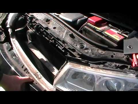 Renault Megane II - Снятие бампера и фары - Stossdämpfer, Scheinwerfer