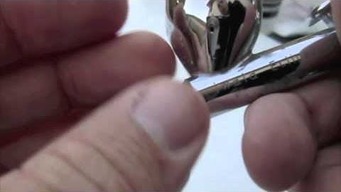 AIRBRUSH TROUBLE SHOOTING: BUBBLES IN THE CUP