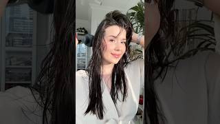 Yeni Saçlarımı Ilk Kez Şekillendiriyorum