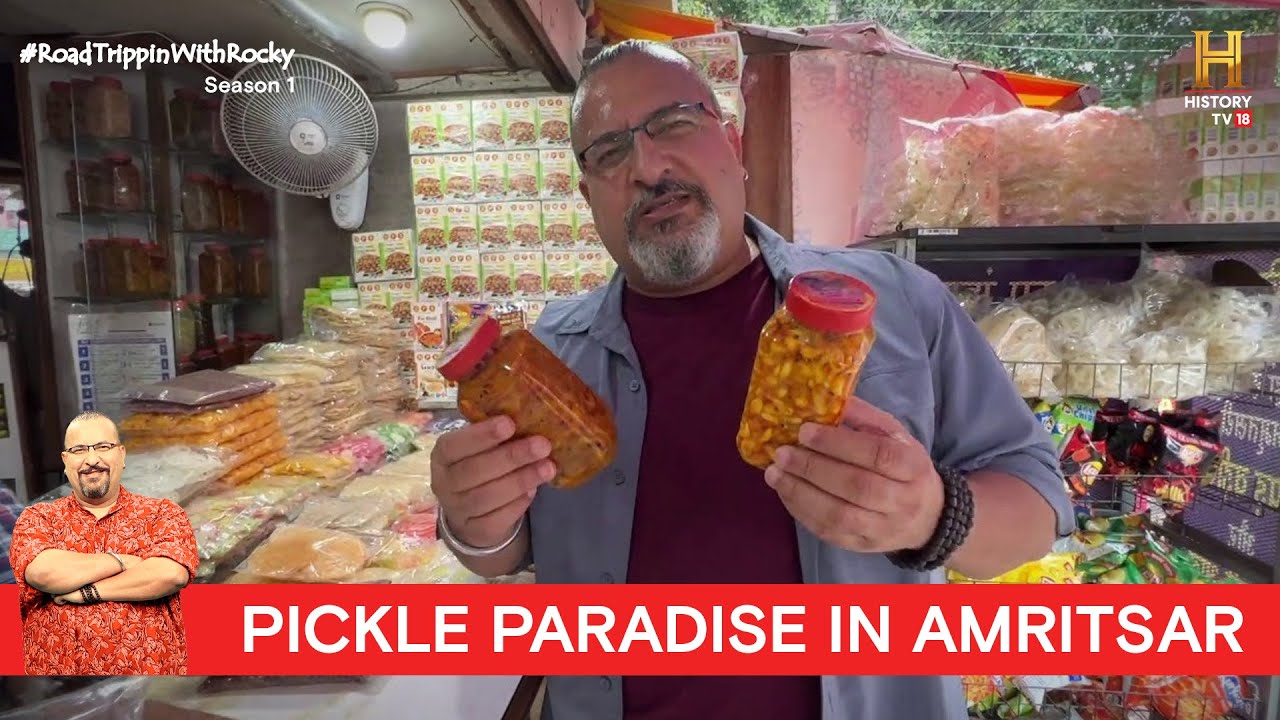 Amritsar's famous Pickles, Papad & Wadiyan | #RoadTrippinwithRocky | D06V03