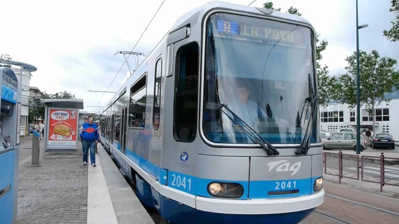 Grenoble Echirolles Terminus tram A Denis Papin.