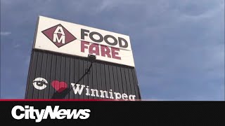 Witness wants charges laid in reported attack at Winnipeg store by staff