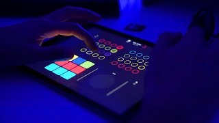 How To Make Music with iPad - Dnb mixed with bass house in the MixMate app screenshot 1