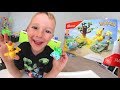 FATHER SON LEGO POKEMON BATTLE! / Pikachu VS Bulbasaur (Mega Construx)