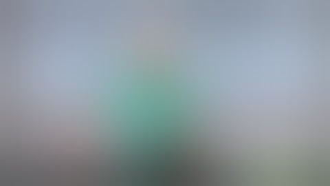 Exploding Hydrogen Bubbles in Your Hands