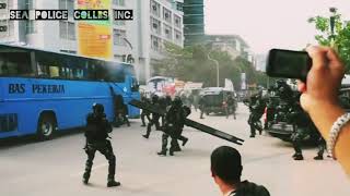 Bus Held Hostage - Malaysia