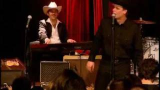 I Still Haven't Found What I'm Looking For - Country Version