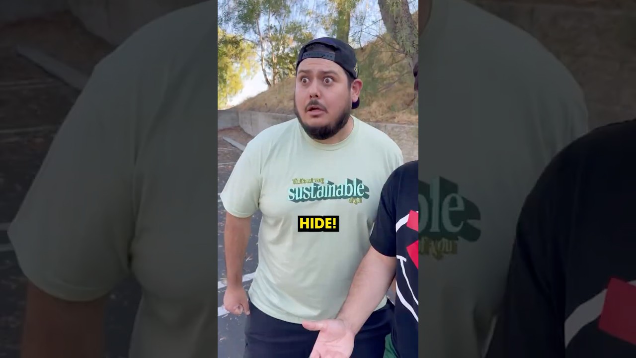 WHEN YOU SEE YOUR TEACHER IN PUBLIC 😂 ‪