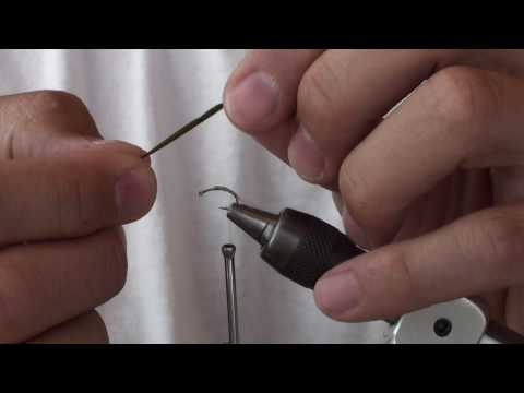 Tying the Hackle Stacker