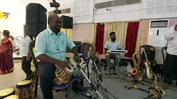 anbhukooruven innum adhigamaai live instrumental program
