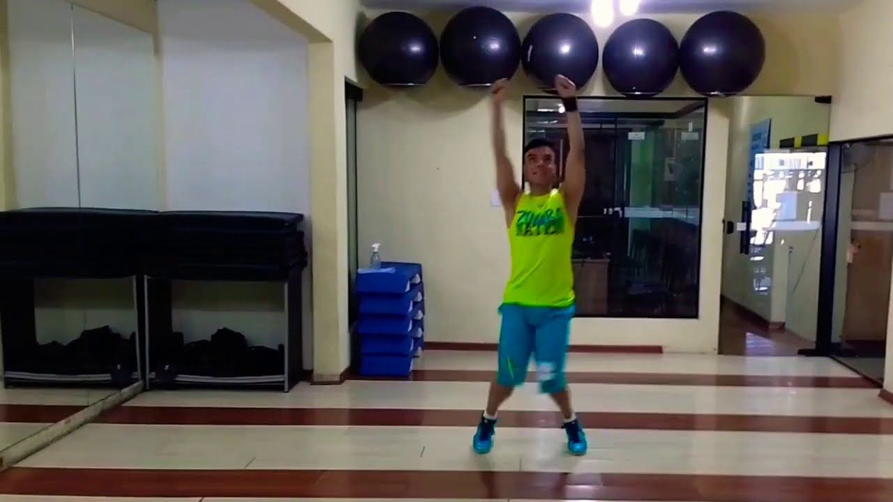 "Gal Dem Deh Ya" (Zumba Fitness) Zin Márcio Cordeiro🇧🇷