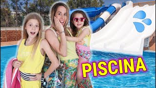 VAMOS A LA PISCINA EN FAMILIA POR PRIMERA VEZ EN VERANO 💦 NOS BAÑAMOS EN NUESTRA NUEVA PISCINA