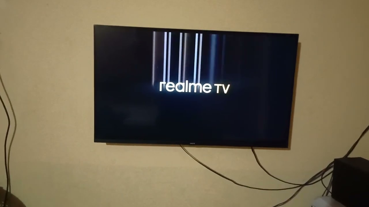 realme tv display problems withi a 6 months don't buy pl
