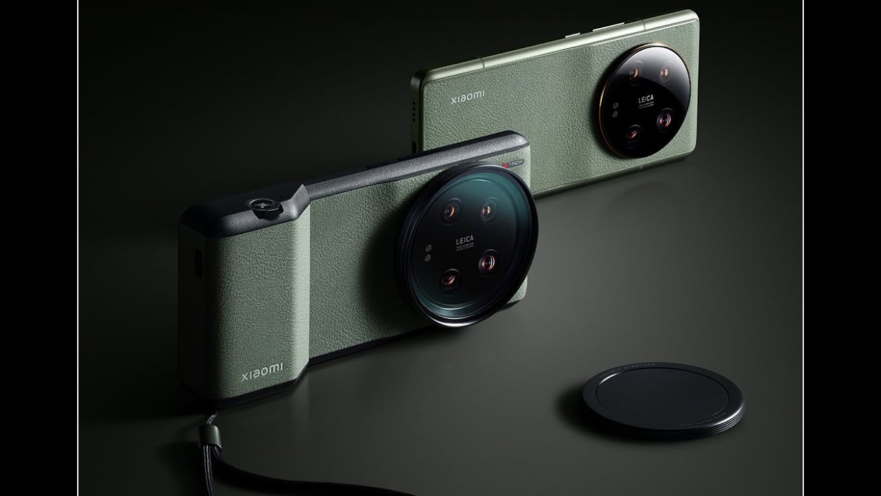 Xiaomi's “Ultra” camera phone has a grip accessory, screw-on lens