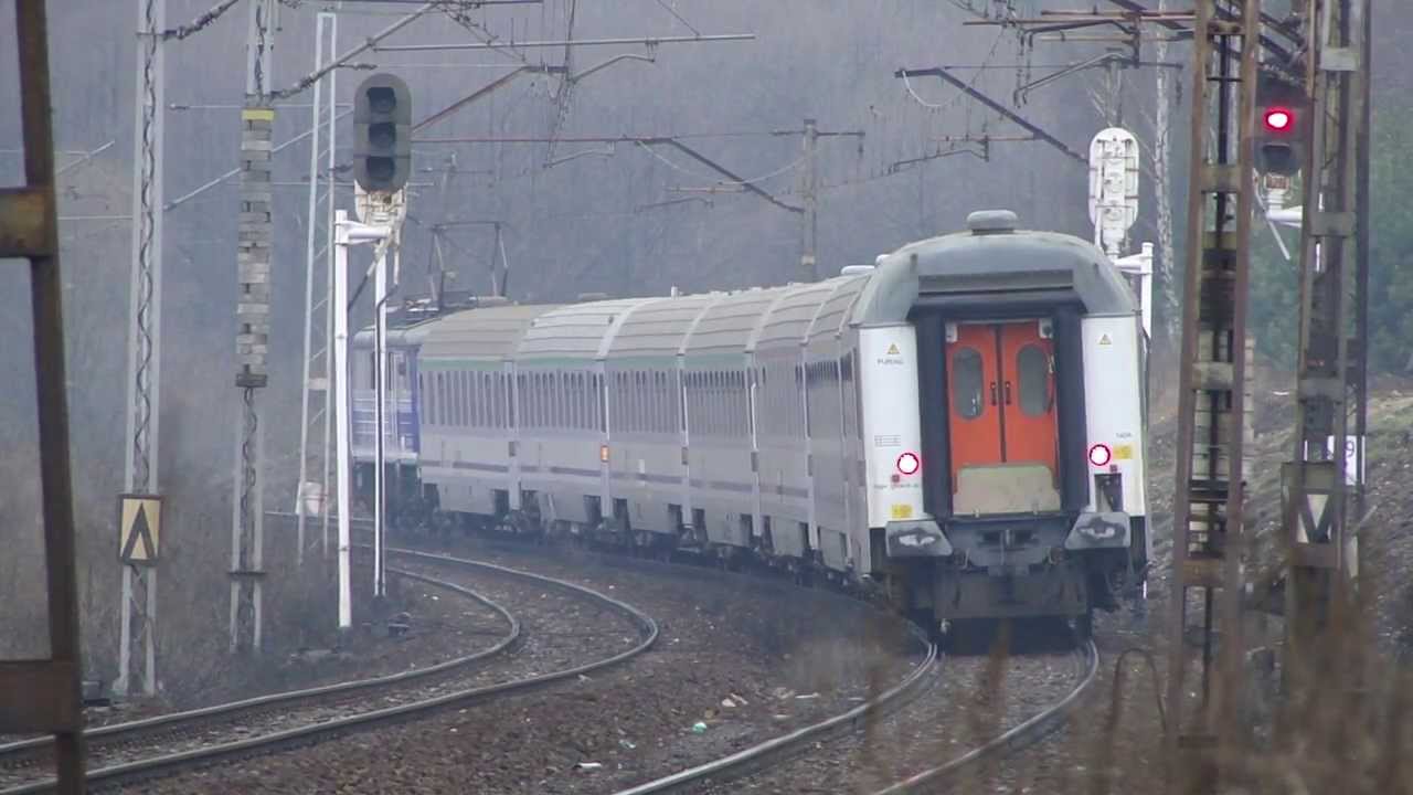 E-30 - Jeżdżę sobie w żółwim tempie -  D29-133.