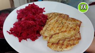 Delicious from simple ingredients - Chicken and DRY BORSCH on the side.