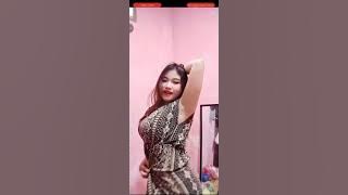 tante goyang hot banget live terbaru