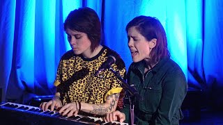 Video thumbnail of "Tegan And Sara, Call It Off (live acoustic), San Francisco, CA, October 1, 2019 (4K)"